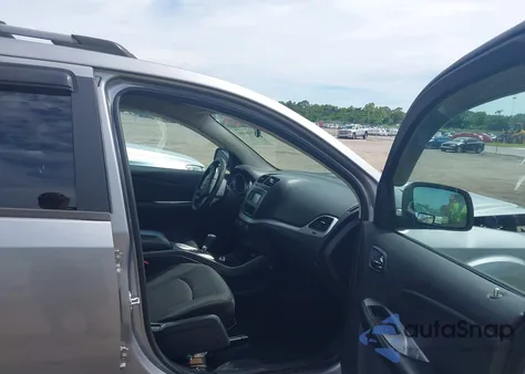 2017 Dodge Journey Sxt из США, поврежденный, VIN 3C4PDCBB5HT676641